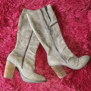 Stylish Women's Knee-High Boots